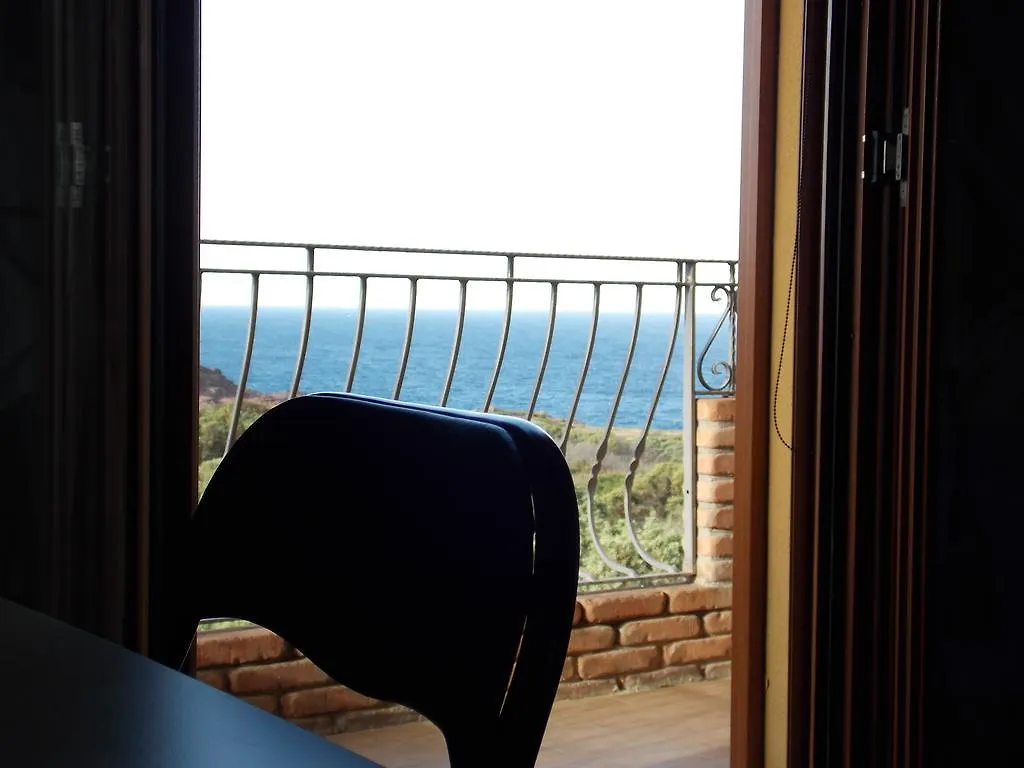 B&B Le Ginestre Portoscuso Bed & Breakfast