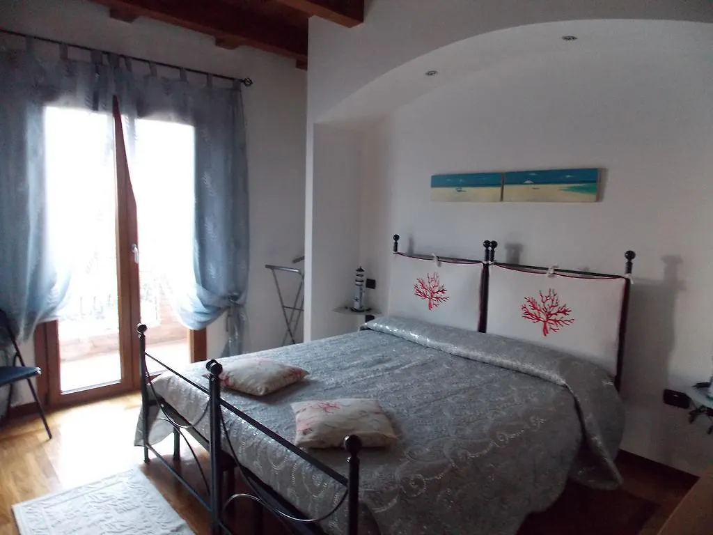 B&B Le Ginestre Portoscuso Bed & Breakfast