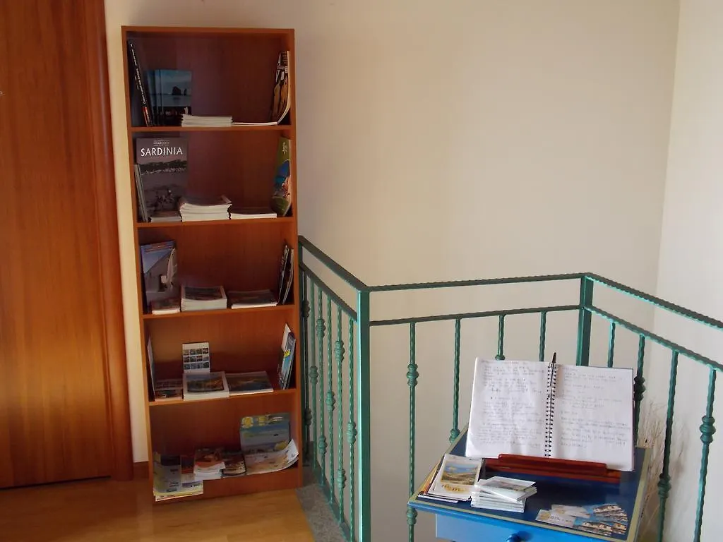 Bed & Breakfast B&B Le Ginestre Portoscuso Italia
