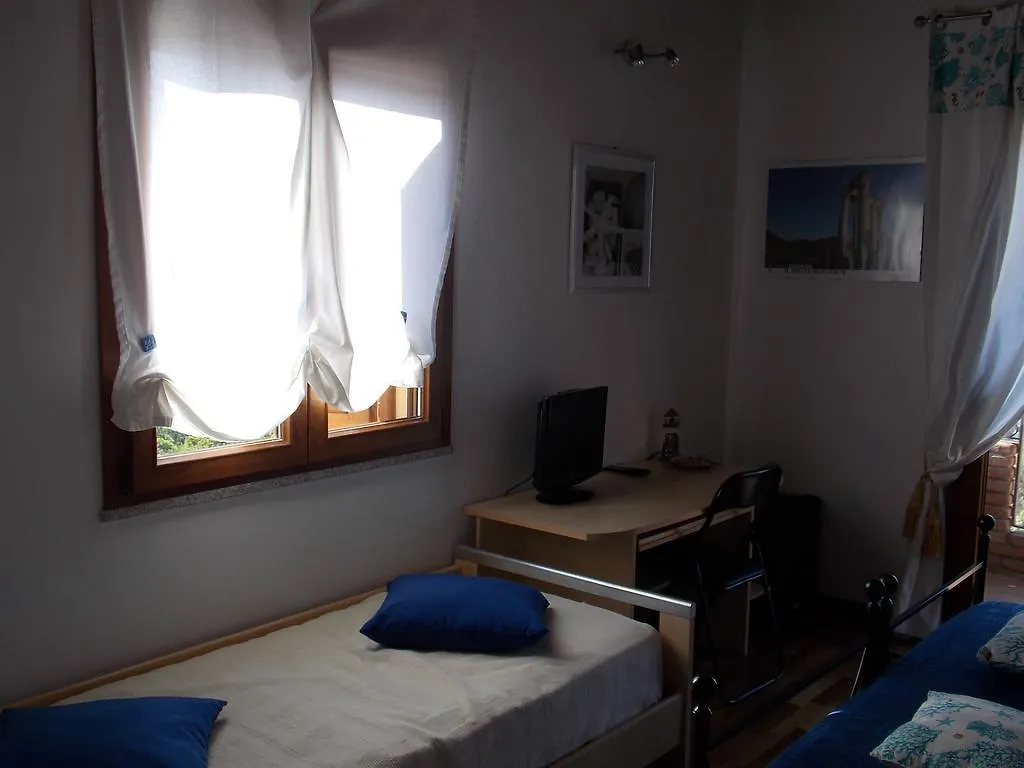 Bed & Breakfast B&B Le Ginestre Portoscuso