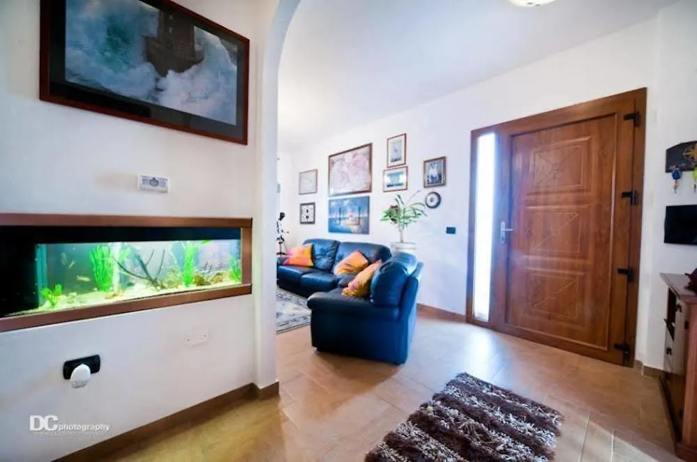 B&B Le Ginestre Portoscuso Bed & Breakfast